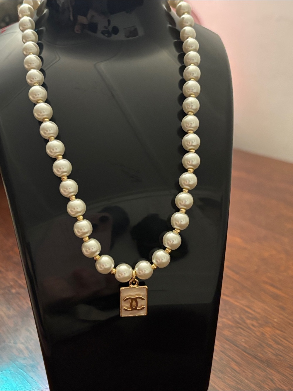 Brand New ! Hand Made Pearl Bead Necklace with Gold CC Pendant - White